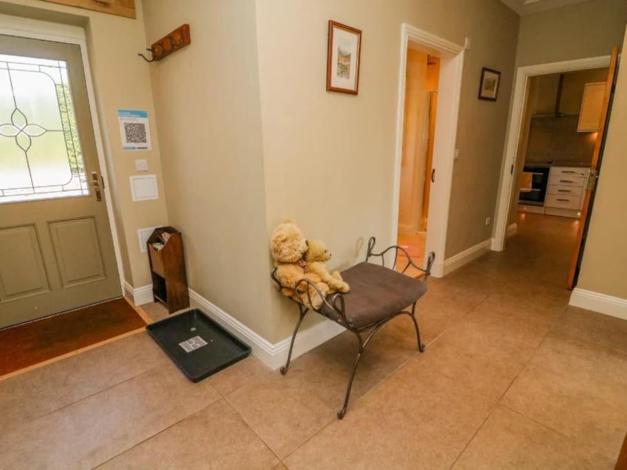 Two Acres- Spacious, Delightful, Pet Free Bungalow Levens Exterior foto